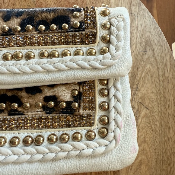 Cache leopard white faux leather jeweled and stub clutch bag - Picture 2 of 14
